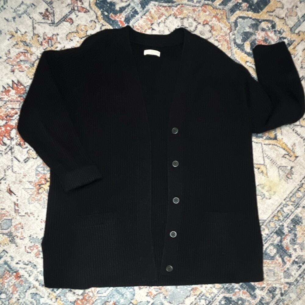 Yarnworks Black Wool Rib-Knit V-Neck Button Cardigan Sweater Pockets M